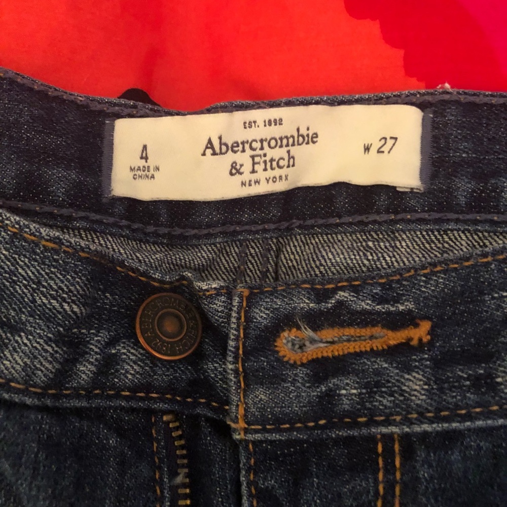 Jean shorts 🛍 - Picture 3 of 3